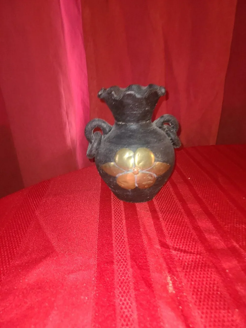 VTG Mexican Black Clay Pottery Vase Copper Brass Flower Sun Double Handle Rings